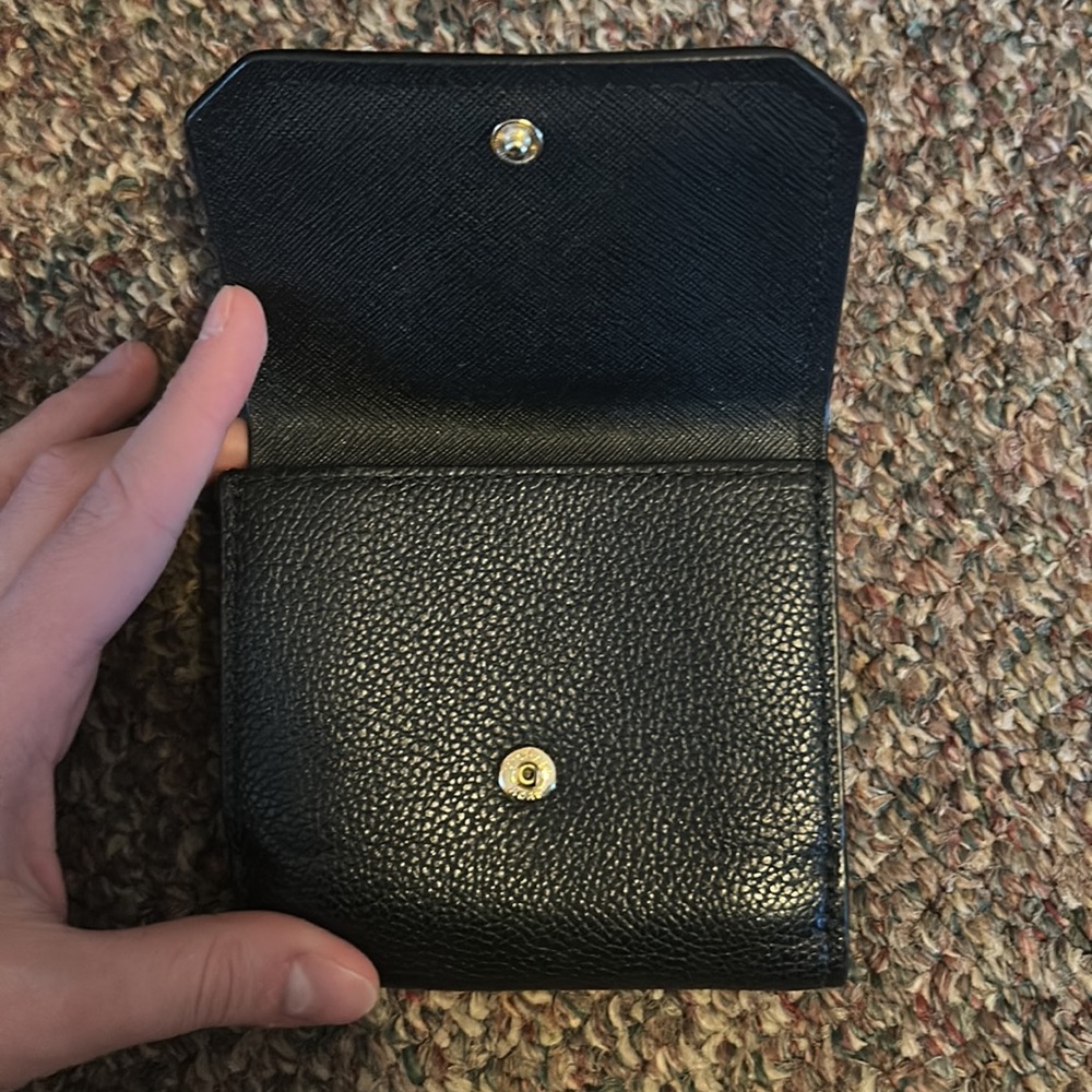 Michael Kors Wallet - Picture 4 of 4